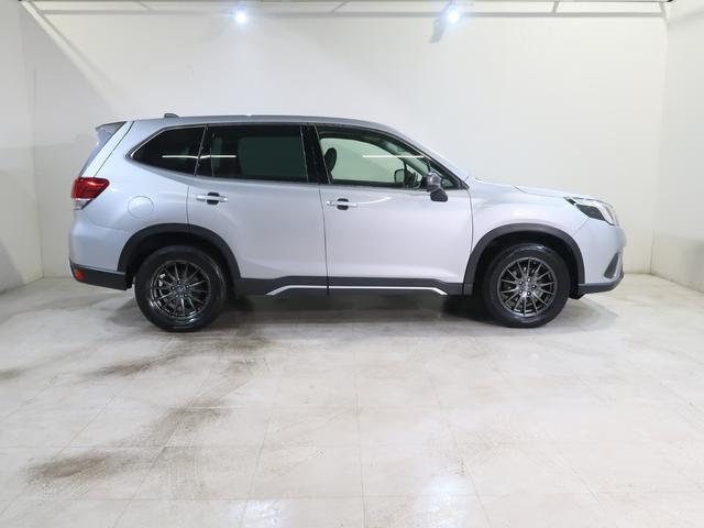 フォレスター スポーツ　ナビゲーション、バックカメラ（9枚目）