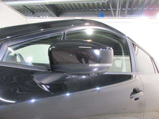 ���h�A�~���[�����ɓ����̃J�����Ŏԗ����O�����m�F�ł��܂��I