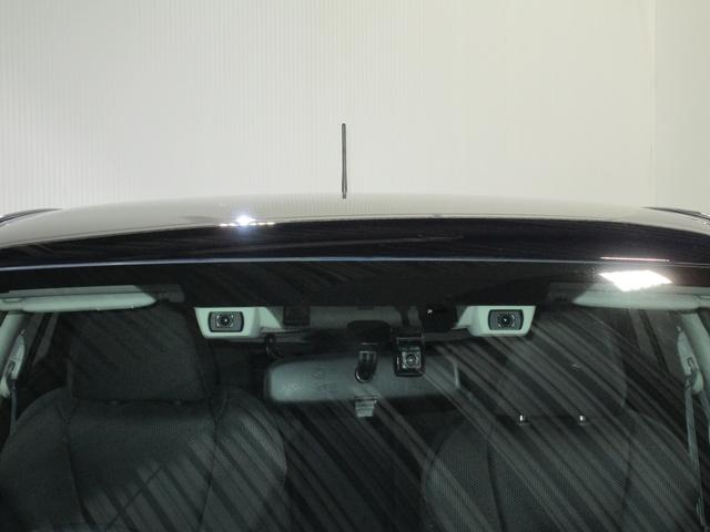 �y�A�C�T�C�g���ځz�A�C�T�C�g�́A�댯�̑����ꏊ�ł��Ԃ���Ȃ����T�|�[�g�I���̃[����ڎw���Đi�������A�C�T�C�g�i�u�����D�R�j���h���C�u�̈��S�Ɩ�����������ɐ[�߂܂��B