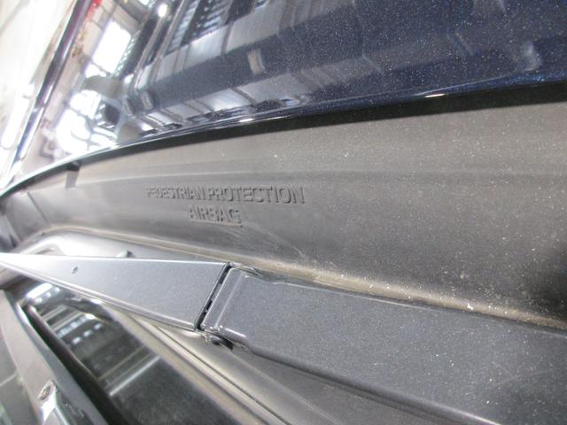 ���s�҂Ƃ̏Փ˂����m�����ꍇ�A�s���[��t�����g�K���X�����Ƃ������d���p�[�c�𕢂��悤�ɃG�A�o�b�O���W�J�B���s�҂ւ̏Ռ����ɘa����u���s�ҕی�G�A�o�b�O�v�I