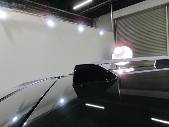 �����t�H�����ŁA�X�^�C�����b�V���ȃV���[�N�t�B���A���e�i�I�]���̃��b�h�^�A���e�i�ƈقȂ�A�Œ�^�C�v�Ȃ̂Ő�ԋ@�ɓ����ۂ�A���̒��ԏ�ȂǂŐ܂肽���񂾂���O���K�v�������֗��ł��B