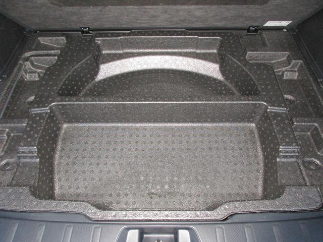 �h���C�o�[��z�C�[�������`�A�����p�t�b�N�͂�����ł��B