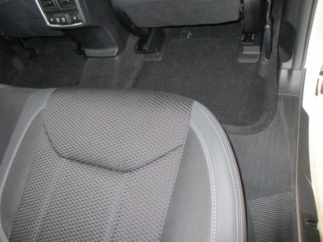 フォレスター Advance EyeSigh メモリーナビ/バックカメラ プッシュスタート/メモリーナビ/バックカメラ/パワーシート/シートヒーター(38枚目)