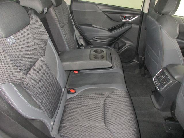 フォレスター Advance EyeSigh メモリーナビ/バックカメラ プッシュスタート/メモリーナビ/バックカメラ/パワーシート/シートヒーター(40枚目)