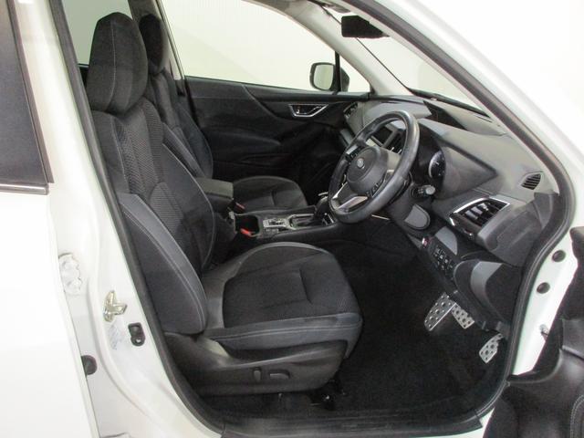 フォレスター Advance EyeSigh メモリーナビ/バックカメラ プッシュスタート/メモリーナビ/バックカメラ/パワーシート/シートヒーター(43枚目)