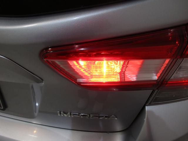 インプレッサスポーツ ２．０ｉ－Ｓ　ＥｙｅＳｉｇｈｔ（14枚目）