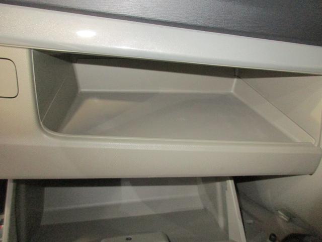 ����Ȃɂ̓I�[�v���g���C�{�b�N�X����������Ă��܂��B