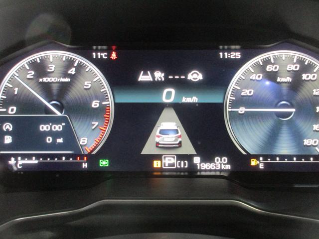 �����̂S�D�Q�C���`�}���`�C���t�H���[�V�����f�B�X�v���C�ɂ̓A�C�T�C�g�g�p���̑��s��Ԃ�x���̂ق��A�h���C�r���O�Ɋւ��邳�܂��܂ȏ���\�����A���S�ȃh���C�u���T�|�[�g���܂��B