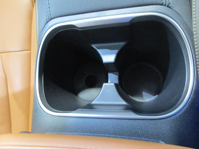 ����^�̃h�����N�z���_�[�ł��I�X�g�b�p�[����������A�y�b�g�{�g���͂������A�ׂ��ʃR�[�q�[��J�b�v�̃R�[�q�[�Ȃǂ�u���Ă��ӊO�ƈ��芴������܂��B