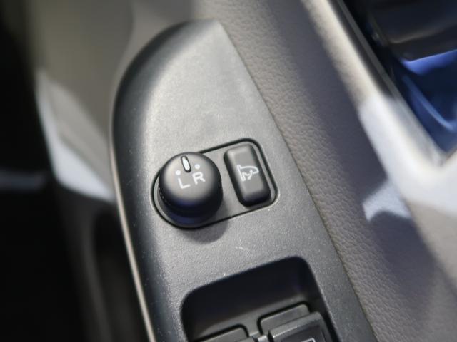 �h�A�~���[�̒����E�i�[�͂�����̃X�C�b�`�ōs���܂��B