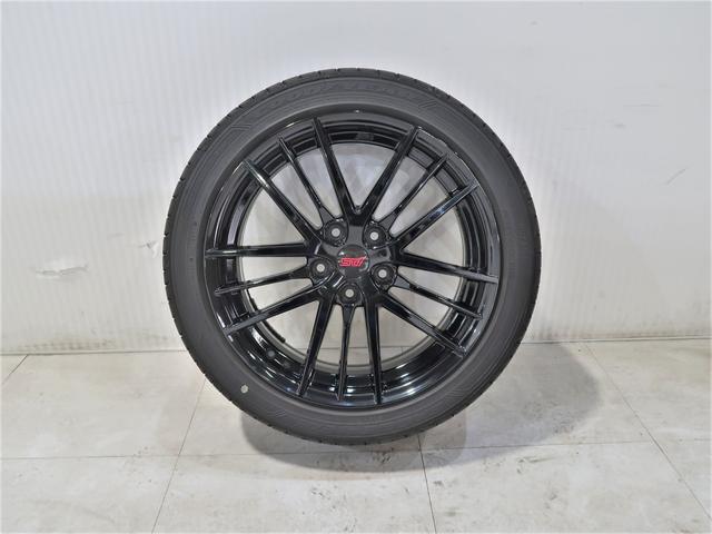 レヴォーグ ＳＴＩ　Ｓｐｏｒｔ　ＥＸ　ＥｙｅＳｉｇｈｔ　Ｘ搭載車　アイサイトＸ　フルエアロ　ＥＴＣ　純正エンジンスターター　フロントカメラ　サイドカメラ　バックカメラ　夏・冬タイヤホイールセット（25枚目）