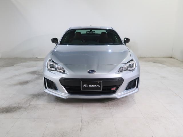 ���ÎԂ͂P��Ƃ��ē����R���f�B�V�����̂��̂͑��݂��Ȃ����߁A���S���Ă��N���}�����I�т���������悤�A�M���̂������O�ҋ@�ւ���ɏ]���A�ԗ��̕i���Ə�Ԃ��`�F�b�N���Ă��܂��B