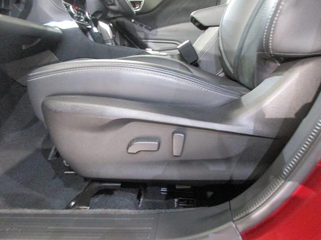 フォレスター ＳＰＯＲＴ　ＥｙｅＳｉｇｈｔメモリーナビ／バックカメラ　プッシュスタート／メモリーナビ／バックカメラ／パワーシート／シートヒーター／ドライブレコーダー（2枚目）