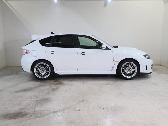 インプレッサ ＷＲＸ　ＳＴＩ　ナビ（9枚目）