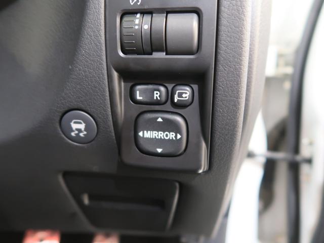 インプレッサ ＷＲＸ　ＳＴＩ　ナビ（33枚目）
