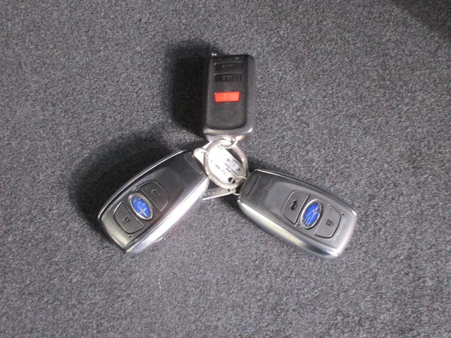 レヴォーグ STIスポーツ EX スペアキー、キープレート、純正エンジンスターター、ETC、社外ドラレコ、積み込みタイヤ無し(79枚目)