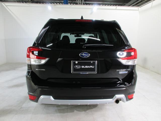 フォレスター アドバンス スタットレスタイヤ積み込み無し、スペアキー、キープレート、純正エンジンスターター、ETC(5枚目)