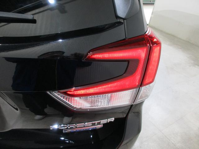 フォレスター アドバンス スタットレスタイヤ積み込み無し、スペアキー、キープレート、純正エンジンスターター、ETC(12枚目)