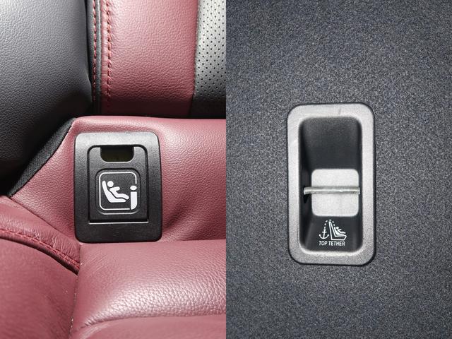 ��Ȃ̊O���Ȃɑ������ꂽ�A��p�̃��A�A���J���b�W�ƃg�b�v�e�U�[�A���J���b�W�ŌŒ肷��h�r�n�e�h�w�`���C���h�V�[�g���g�p���邱�Ƃ��ł��܂��B