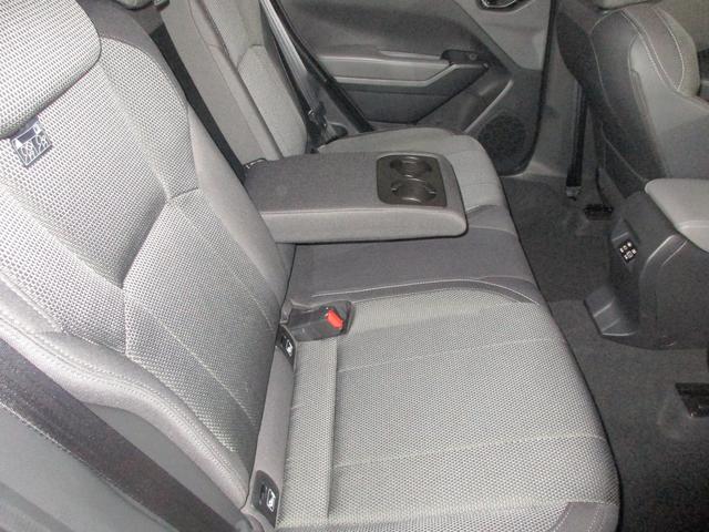 �㕔���ȃV�[�g�B�A�[�����X�g�����ł������Ƃ����p���������܂��B