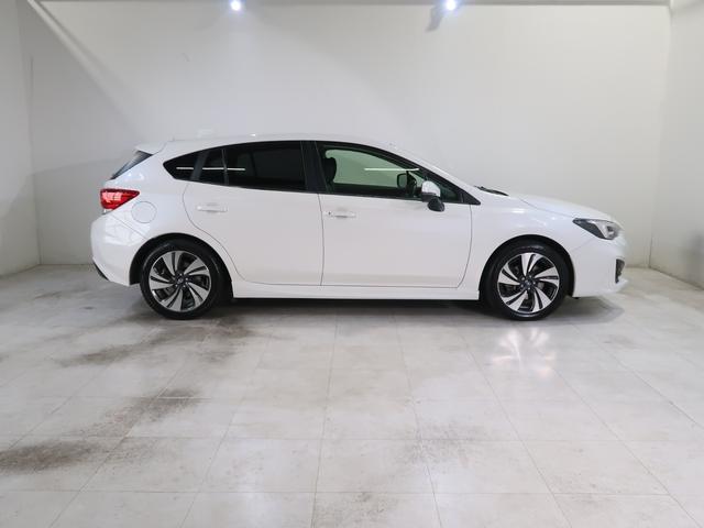 インプレッサスポーツ ２．０ｉ－Ｓ　ＥｙｅＳｉｇｈｔ（9枚目）