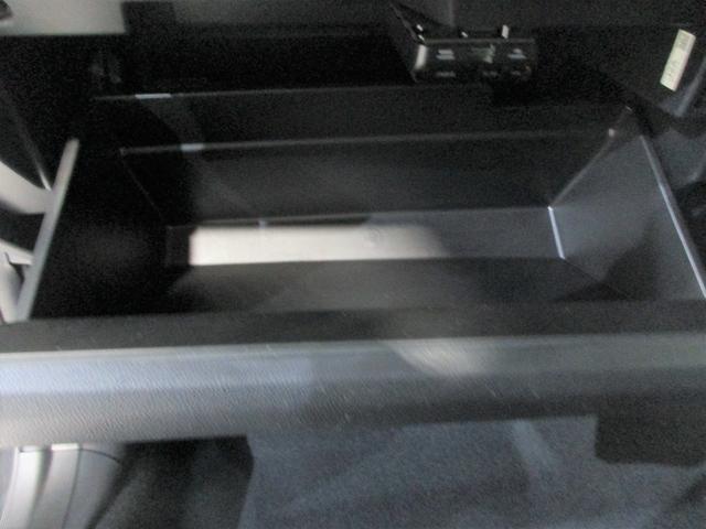 �Ԍ��؂Ȃǂ̏��ޓ���Ƃ��Ċ��p�ł����Ԏ��[�A�O���[�u�{�b�N�X�I