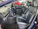 メーカーオプションのレザーシート仕様で車内は高級感のある雰囲気です♪♪