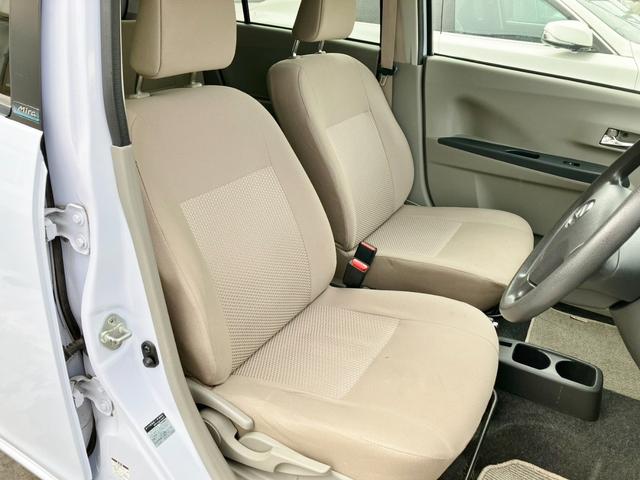 ミライース Ｇｆ　４ＷＤ　電動格納ミラー　パワーウインドウ　キーレス　エアコン　横滑り防止装置　アイドリングストップ　夏冬タイヤ付（11枚目）