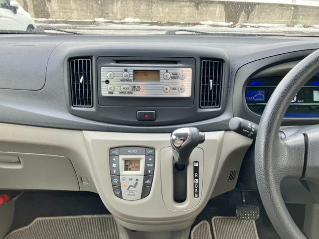 ミライース Ｇｆ　４ＷＤ　電動格納ミラー　パワーウインドウ　キーレス　エアコン　横滑り防止装置　アイドリングストップ　夏冬タイヤ付（17枚目）
