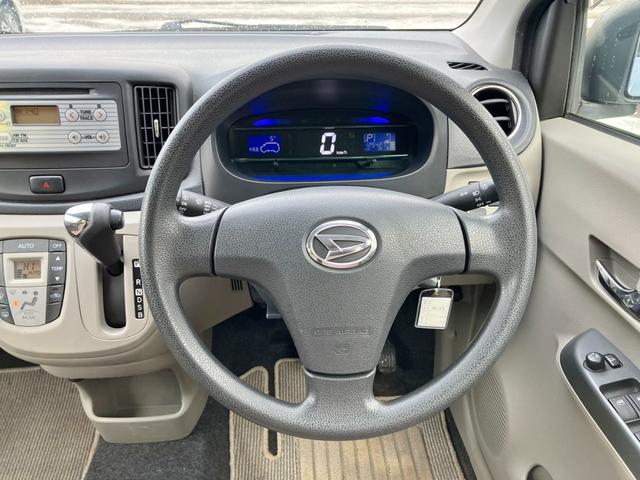 ミライース Ｇｆ　４ＷＤ　電動格納ミラー　パワーウインドウ　キーレス　エアコン　横滑り防止装置　アイドリングストップ　夏冬タイヤ付（18枚目）