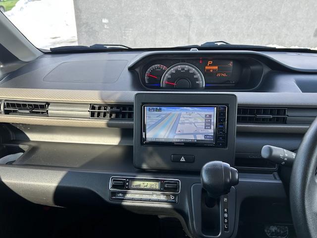 ワゴンR 昇降シート FX ナビ 4WD リアカメラ 助手席回転シート 運転席シートヒーター(11枚目)
