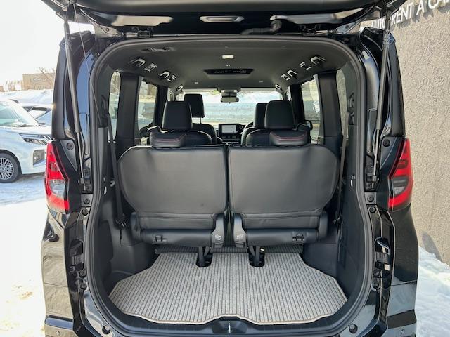 ノア Ｓ－Ｚ　トヨタセーフティーセンス　両側パワースライドドア　ディスプレイオーディオ　ＬＥＤライト　バックモニター　シートヒーター（24枚目）