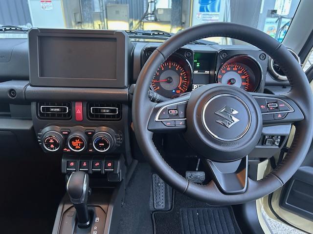 ジムニーノマド ＦＣ　ＦＣ（４名）ＬＥＤヘッドライト　スズキセーフティーサポート　シートヒーター（10枚目）