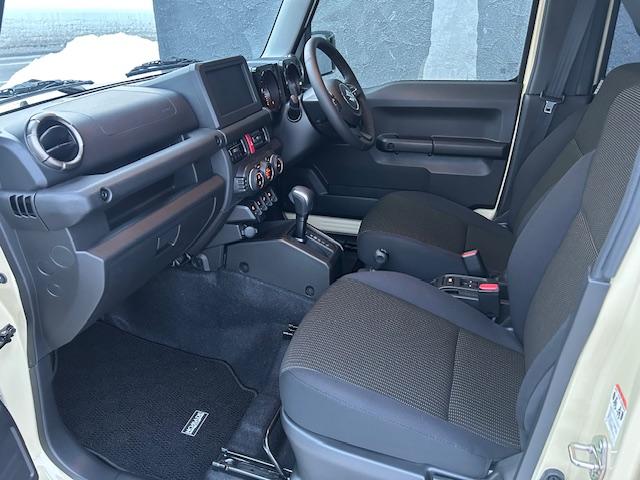 ジムニーノマド ＦＣ　ＦＣ（４名）ＬＥＤヘッドライト　スズキセーフティーサポート　シートヒーター（18枚目）