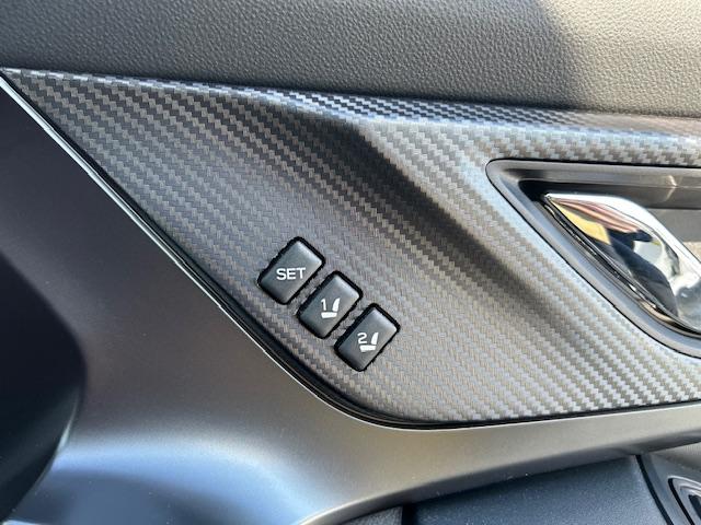 �����g�̃V�[�g�̃|�W�V������o�^�ł���A�h���C�o�[�|�W�V�����������[�̋@�\�����Ă���܂��I