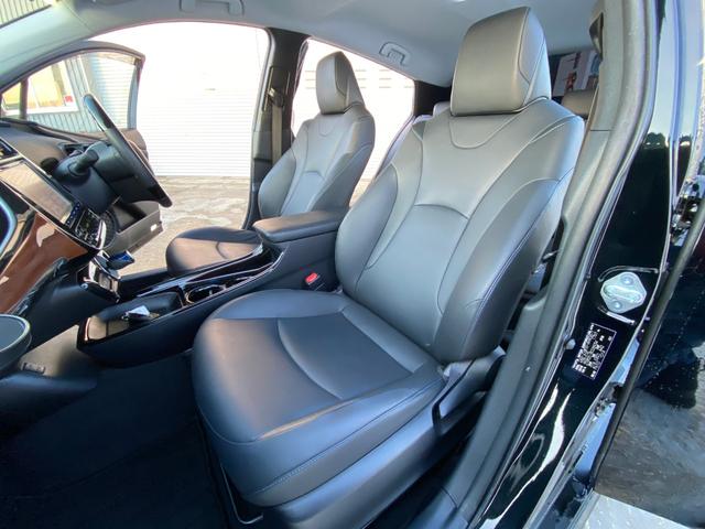 プリウス Ａツーリングセレクション　４ＷＤ　モデリスタエアロ　純正９インチナビ　フルセグ　Ｂカメラ　クルーズコントロール　Ｆシートヒーター　ＨＵＤ　ＢＳＭ　オートハイビーム　ビルトインＥＴＣ　車高調（28枚目）