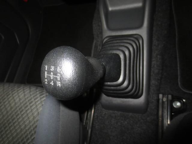 ジムニー ＸＧ　４ＷＤ　５ＭＴ車　キーレス　ＵＳＢオーディオ　走行４３７６６キロ　夏冬タイヤ付（21枚目）