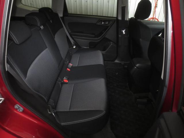 フォレスター 2.0i-L アイサイト 4WD HIDヘッドライト ナビTV バックカメラ ドライブレコーダー パワーシート シートヒーター 夏冬タイヤ付(10枚目)