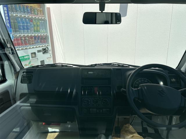 ＫＣエアコン・パワステ　４ＷＤ　軽トラック　ＭＴ　オートライト　ＥＳＣ　エアコン　パワーステアリング　運転席エアバッグ　助手席エアバッグ(28枚目)