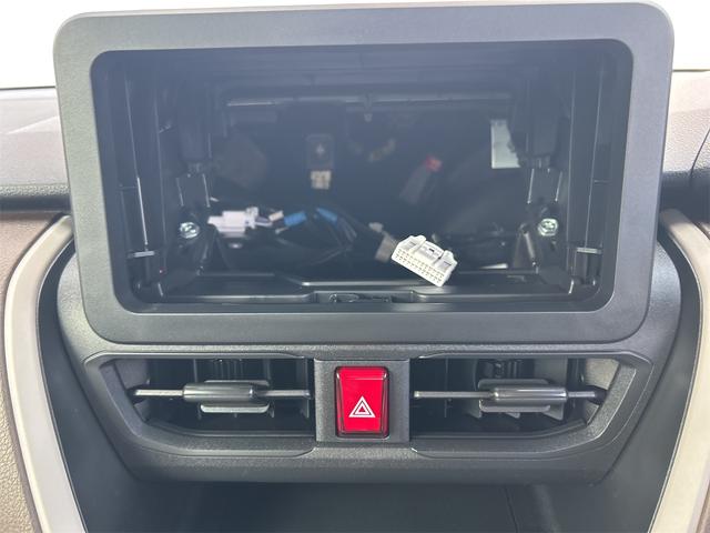 ムーヴ Ｌ　４ＷＤ　バックカメラ　クリアランスソナー　衝突被害軽減システム　オートライト　キーレスエントリー　アイドリングストップ　電動格納ミラー　ＣＶＴ　ＥＳＣ　エアコン　パワーステアリング　パワーウィンドウ（8枚目）