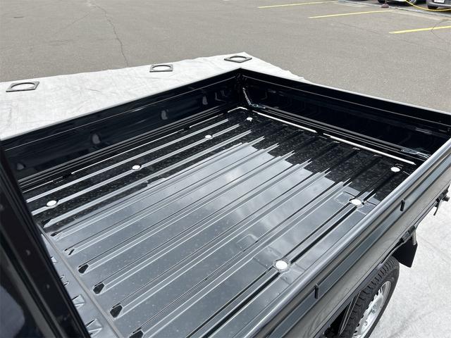 ハイゼットトラック ジャンボエクストラ　４ＷＤ　軽トラック　ＣＶＴ　衝突被害軽減システム　クリアランスソナー　スマートキー　アイドリングストップ　電動格納ミラー　オートライト　ＥＳＣ　エアコン　パワーステアリング　パワーウィンドウ（17枚目）