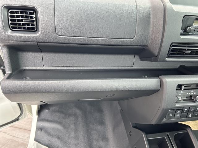 ハイゼットトラック スタンダード　農用スペシャル　４ＷＤ　軽トラック　ＣＶＴ　衝突被害軽減システム　クリアランスソナー　アイドリングストップ　オートライト　ＥＳＣ　エアコン　パワーステアリング　運転席エアバッグ（31枚目）