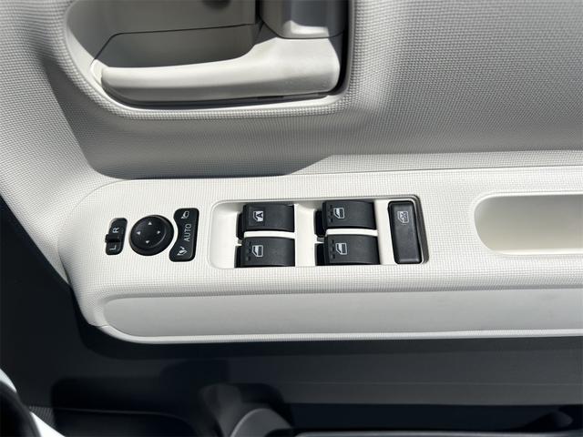 ムーヴキャンバス ストライプスＸ　バックカメラ　両側電動スライドドア　クリアランスソナー　衝突被害軽減システム　オートライト　スマートキー　アイドリングストップ　電動格納ミラー　ベンチシート　ＣＶＴ　ＡＢＳ　ＥＳＣ　エアコン（14枚目）