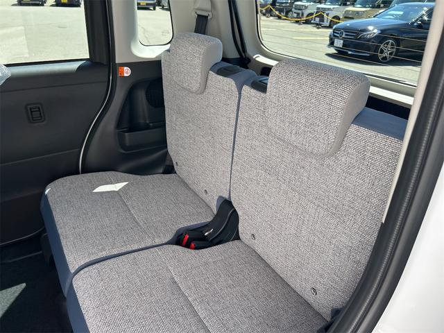 ムーヴキャンバス ストライプスＸ　バックカメラ　両側電動スライドドア　クリアランスソナー　衝突被害軽減システム　オートライト　スマートキー　アイドリングストップ　電動格納ミラー　ベンチシート　ＣＶＴ　ＡＢＳ　ＥＳＣ　エアコン（30枚目）