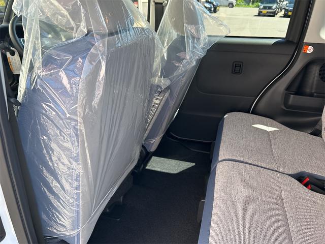 ムーヴキャンバス ストライプスＸ　バックカメラ　両側電動スライドドア　クリアランスソナー　衝突被害軽減システム　オートライト　スマートキー　アイドリングストップ　電動格納ミラー　ベンチシート　ＣＶＴ　ＡＢＳ　ＥＳＣ　エアコン（31枚目）