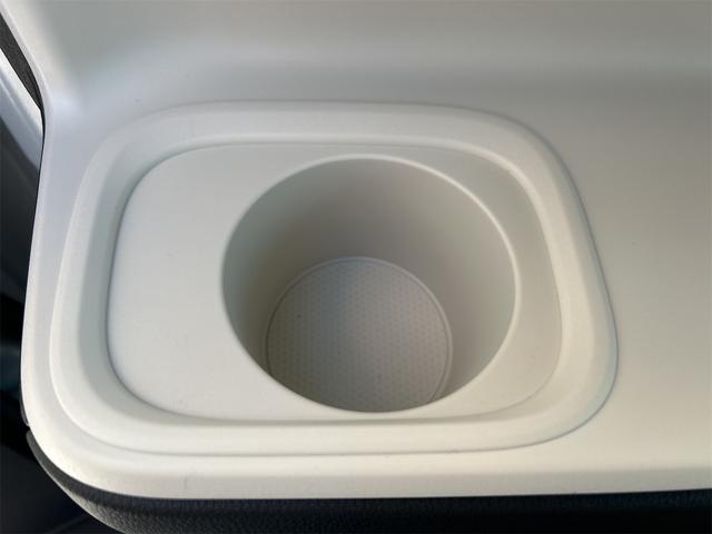 ムーヴキャンバス ストライプスＸ　バックカメラ　両側電動スライドドア　クリアランスソナー　衝突被害軽減システム　オートライト　スマートキー　アイドリングストップ　電動格納ミラー　ベンチシート　ＣＶＴ　ＡＢＳ　ＥＳＣ　エアコン（42枚目）