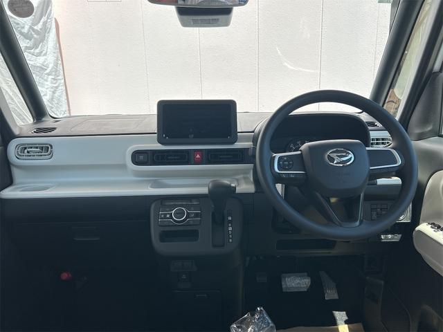 ムーヴキャンバス ストライプスＸ　バックカメラ　両側電動スライドドア　クリアランスソナー　衝突被害軽減システム　オートライト　スマートキー　アイドリングストップ　電動格納ミラー　ＣＶＴ　ＥＳＣ　エアコン　パワーステアリング（5枚目）