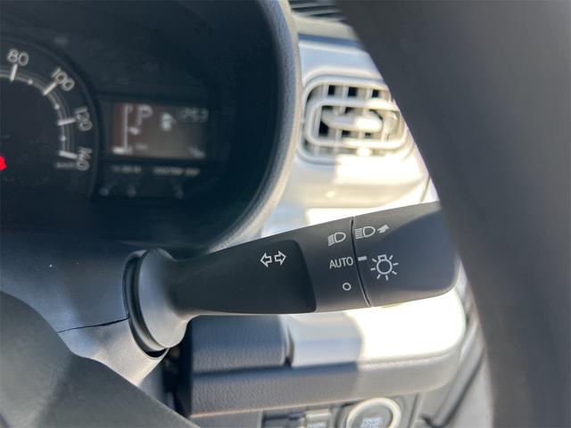 ムーヴキャンバス ストライプスＸ　バックカメラ　両側電動スライドドア　クリアランスソナー　衝突被害軽減システム　オートライト　スマートキー　アイドリングストップ　電動格納ミラー　ＣＶＴ　ＥＳＣ　エアコン　パワーステアリング（11枚目）