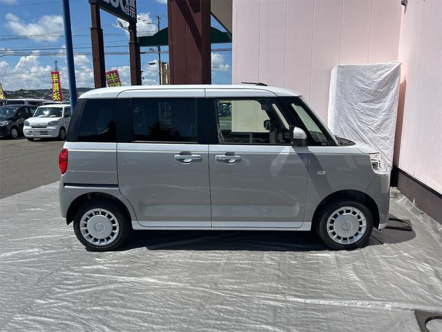 ムーヴキャンバス ストライプスＸ　バックカメラ　両側電動スライドドア　クリアランスソナー　衝突被害軽減システム　オートライト　スマートキー　アイドリングストップ　電動格納ミラー　ＣＶＴ　ＥＳＣ　エアコン　パワーステアリング（18枚目）