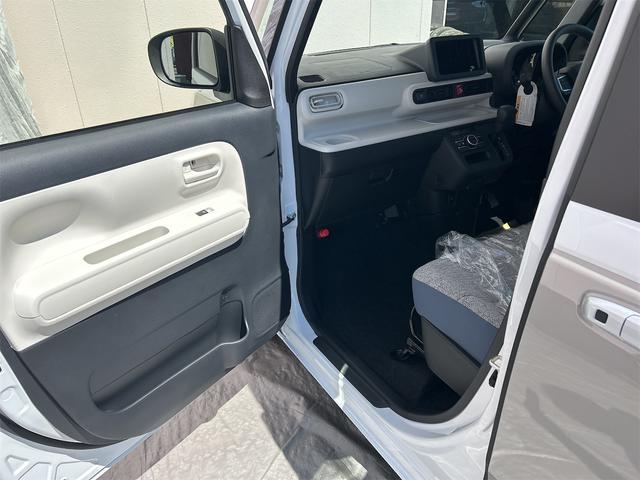 ムーヴキャンバス ストライプスＸ　バックカメラ　両側電動スライドドア　クリアランスソナー　衝突被害軽減システム　オートライト　スマートキー　アイドリングストップ　電動格納ミラー　ＣＶＴ　ＥＳＣ　エアコン　パワーステアリング（31枚目）